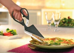 Gefu Pizzaschaar Pezzo -Le Creuset Winkel pizzaschaar 3