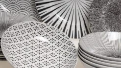 Studio Tavola Serviesset Black Sailor - 18-delig / 6 Personen -Le Creuset Winkel sfeer 1 6 scaled