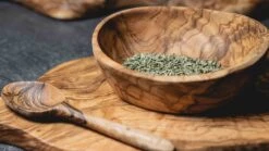 Jay Hill Sauslepel Tunea - Olijfhout - 25 Cm -Le Creuset Winkel tunea 14 5 scaled