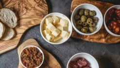 Jay Hill Serveerplank Tunea - Olijfhout - 28 X 14 Cm 9 Jay Hill Serveerplank Tunea - Olijfhout - 28 X 14 Cm -Le Creuset Winkel tunea 21 1 1 scaled