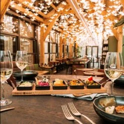 Bowls & Dishes Serveerplank / Tapasplank Streetfood 5-vaks Zwart - Large 9 Bowls & Dishes Serveerplank / Tapasplank Streetfood 5-vaks Zwart - Large -Le Creuset Winkel vbb1849.zw 6