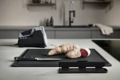 Wusthof Messenslijper - Elektrisch - Easy Edge -Le Creuset Winkel wocs mood front 05